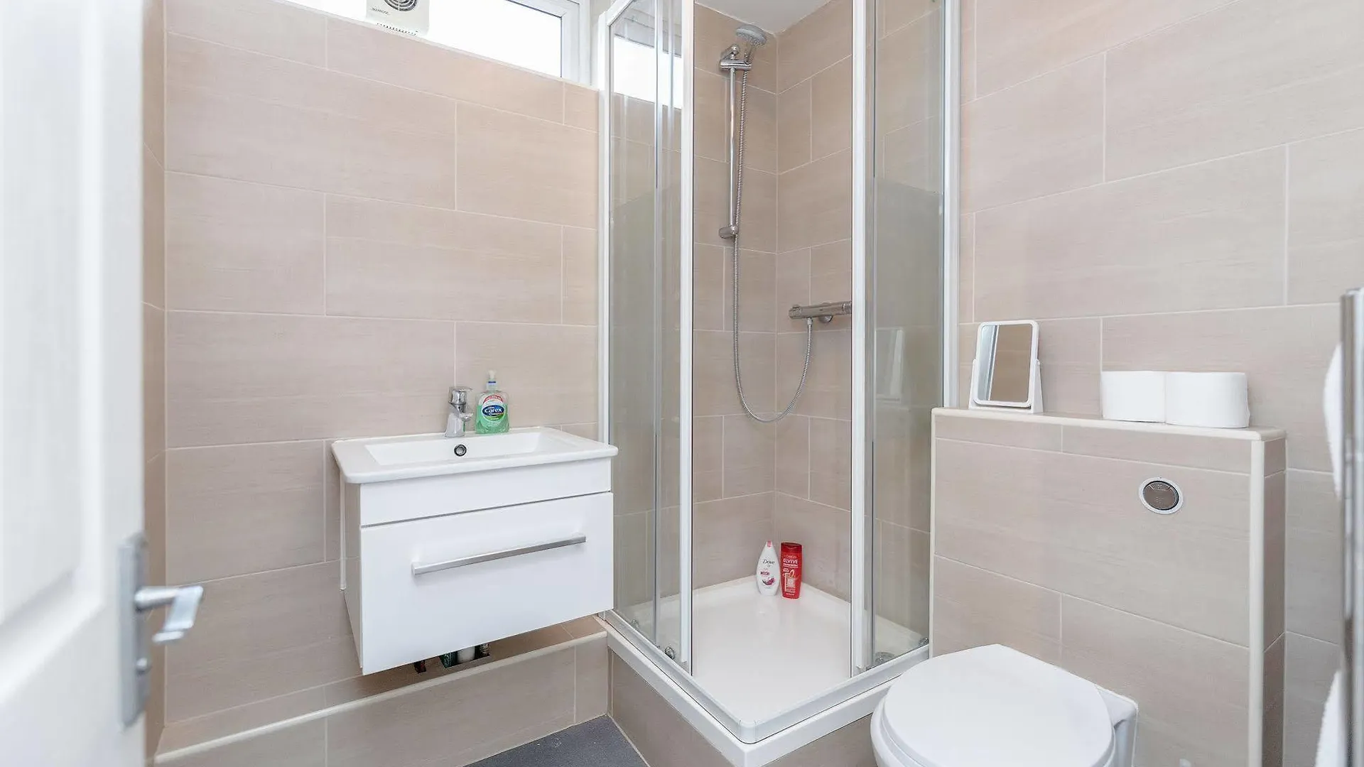 Royal Apartments West Drayton  West Drayton (Middlesex)