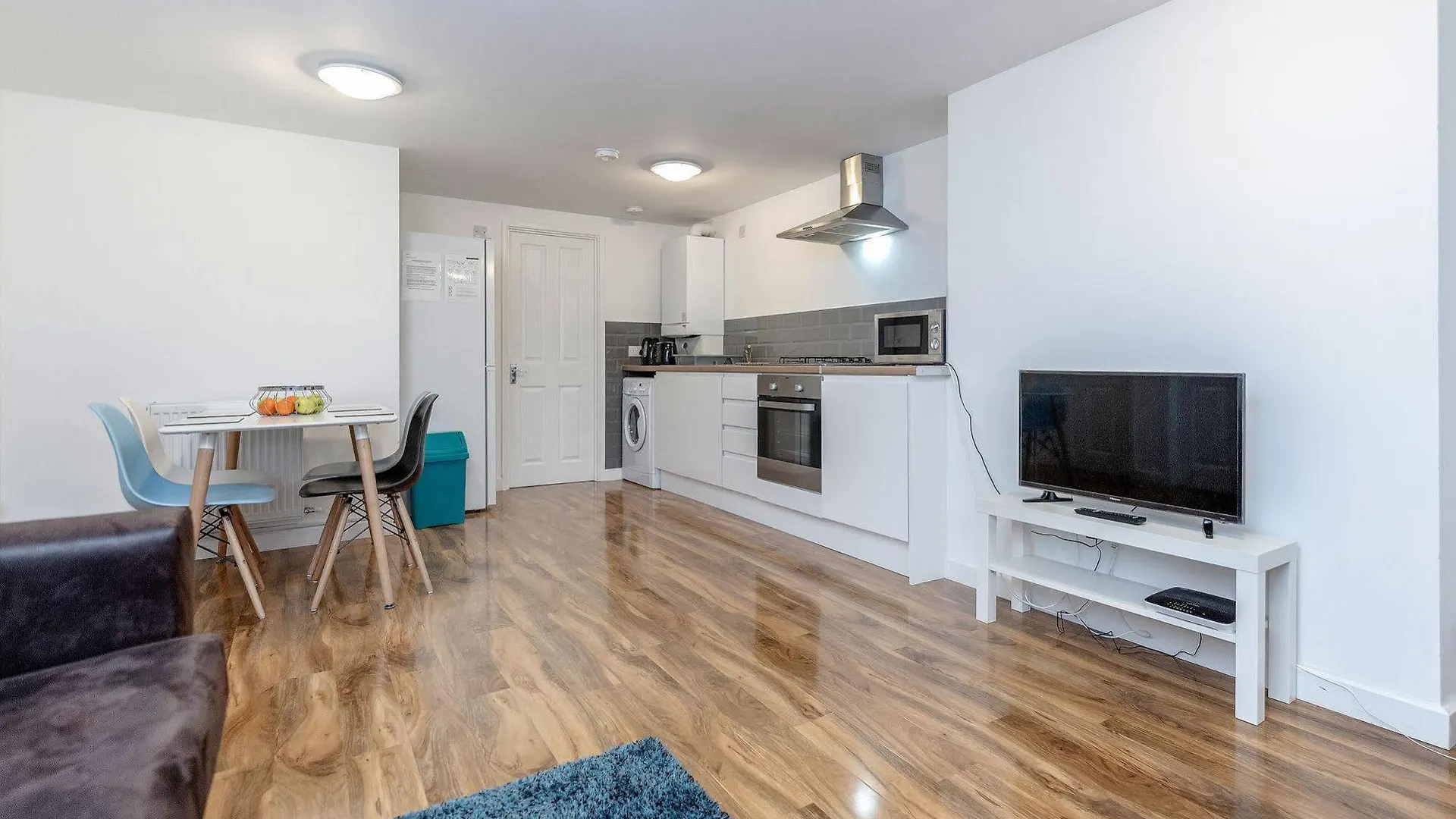 Royal Apartments West Drayton