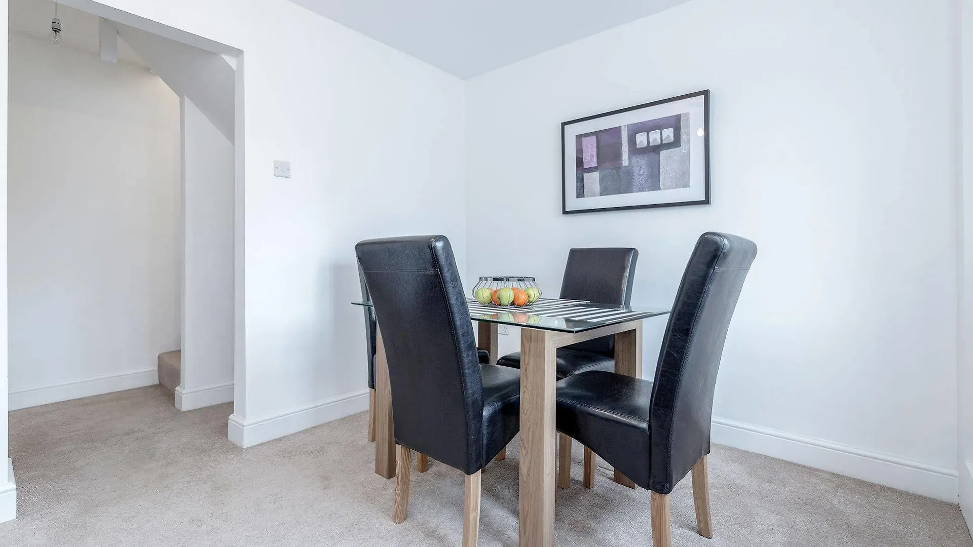 **** Hotel Royal Apartments West Drayton  United Kingdom