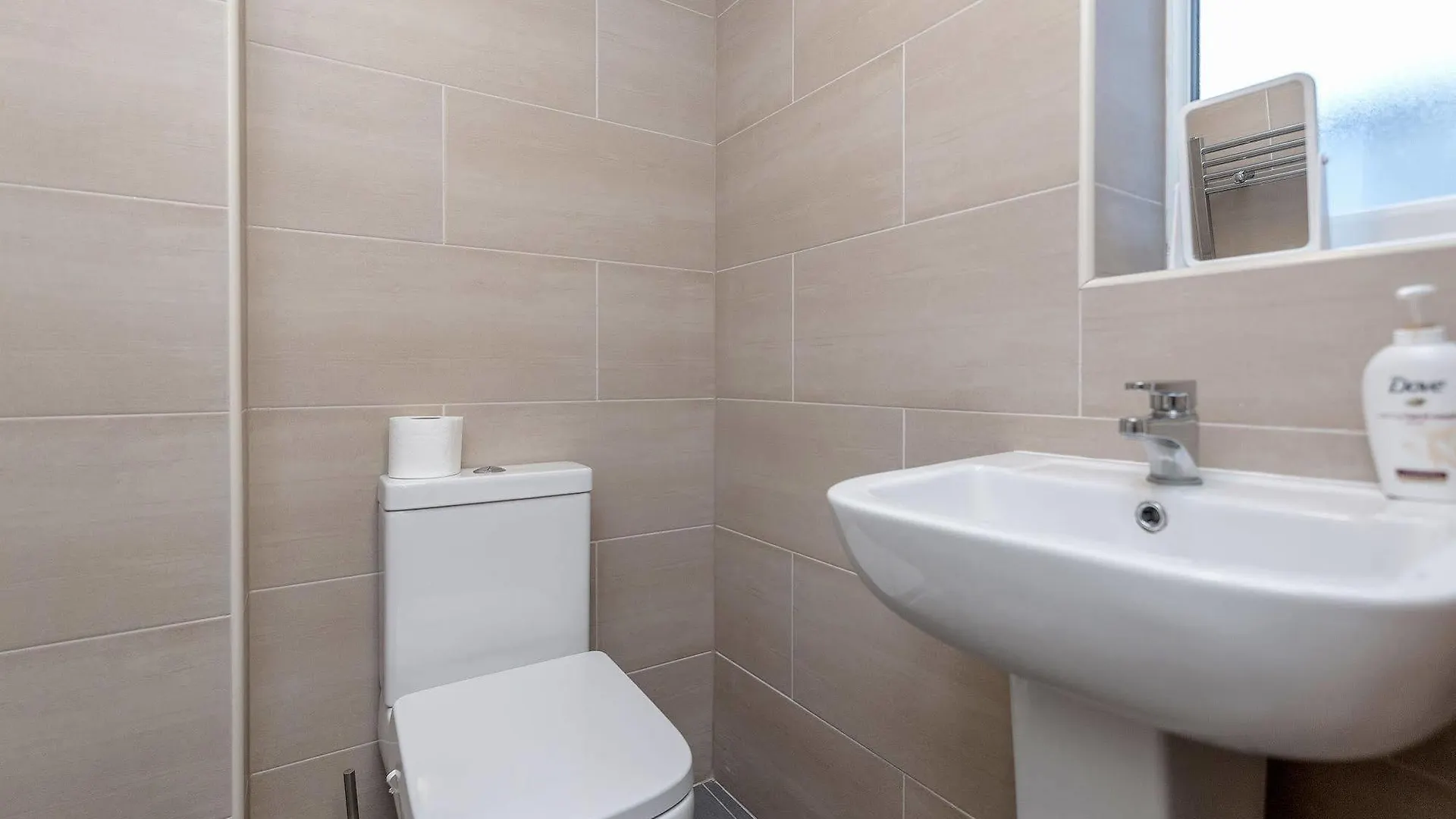 Royal Apartments West Drayton  4*, West Drayton (Middlesex) United Kingdom