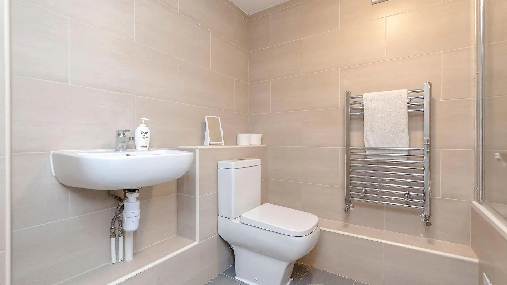 Hotel Royal Apartments West Drayton